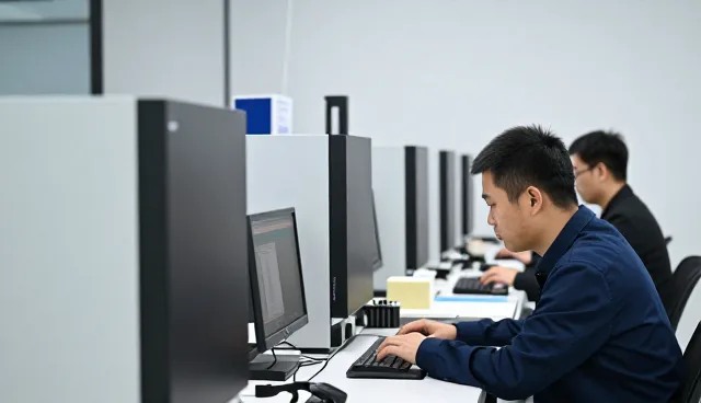 广州百立服饰有限公司